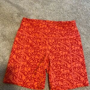 Oiselle “pockito” 6-inch Shorts